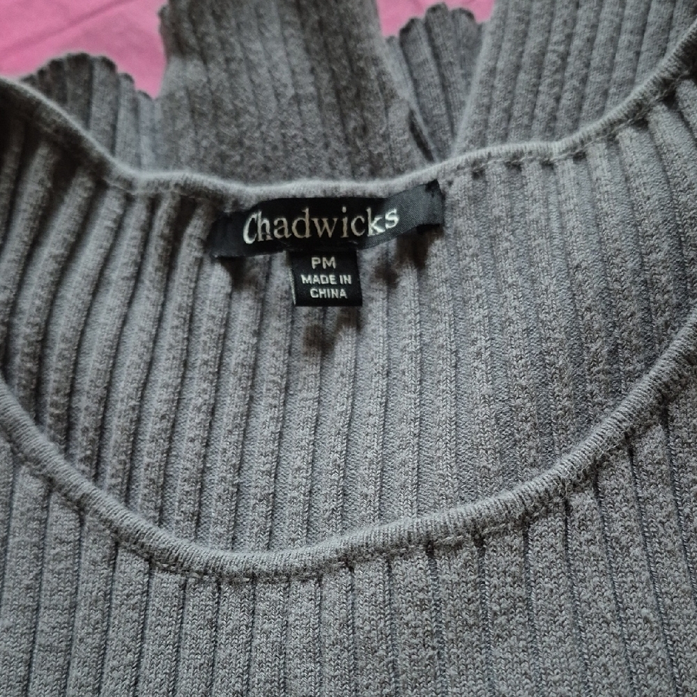 Gray Ribbed Women's Sweater - Picture 6 of 7